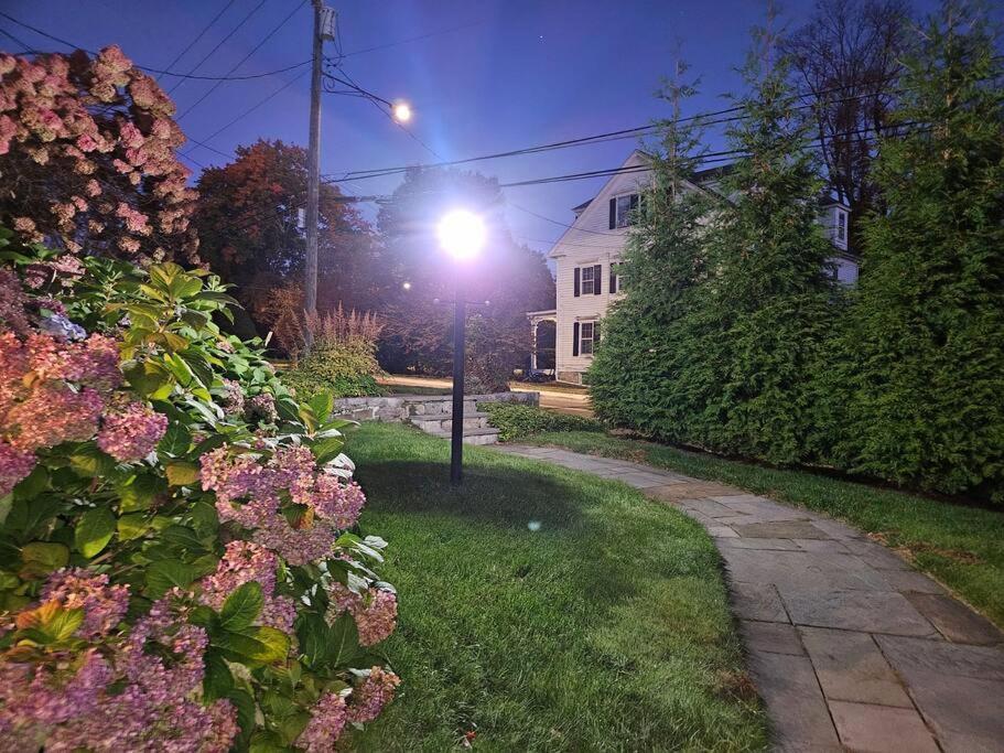Apartamento Heart Historic Walk To Town Ridgefield